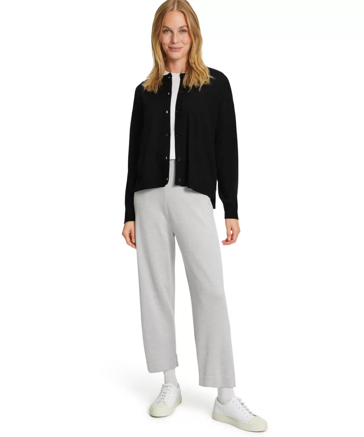damen_cardigan_rundhals_2-5.webp Damen Cardigan Rundhals^FALKE Outlet