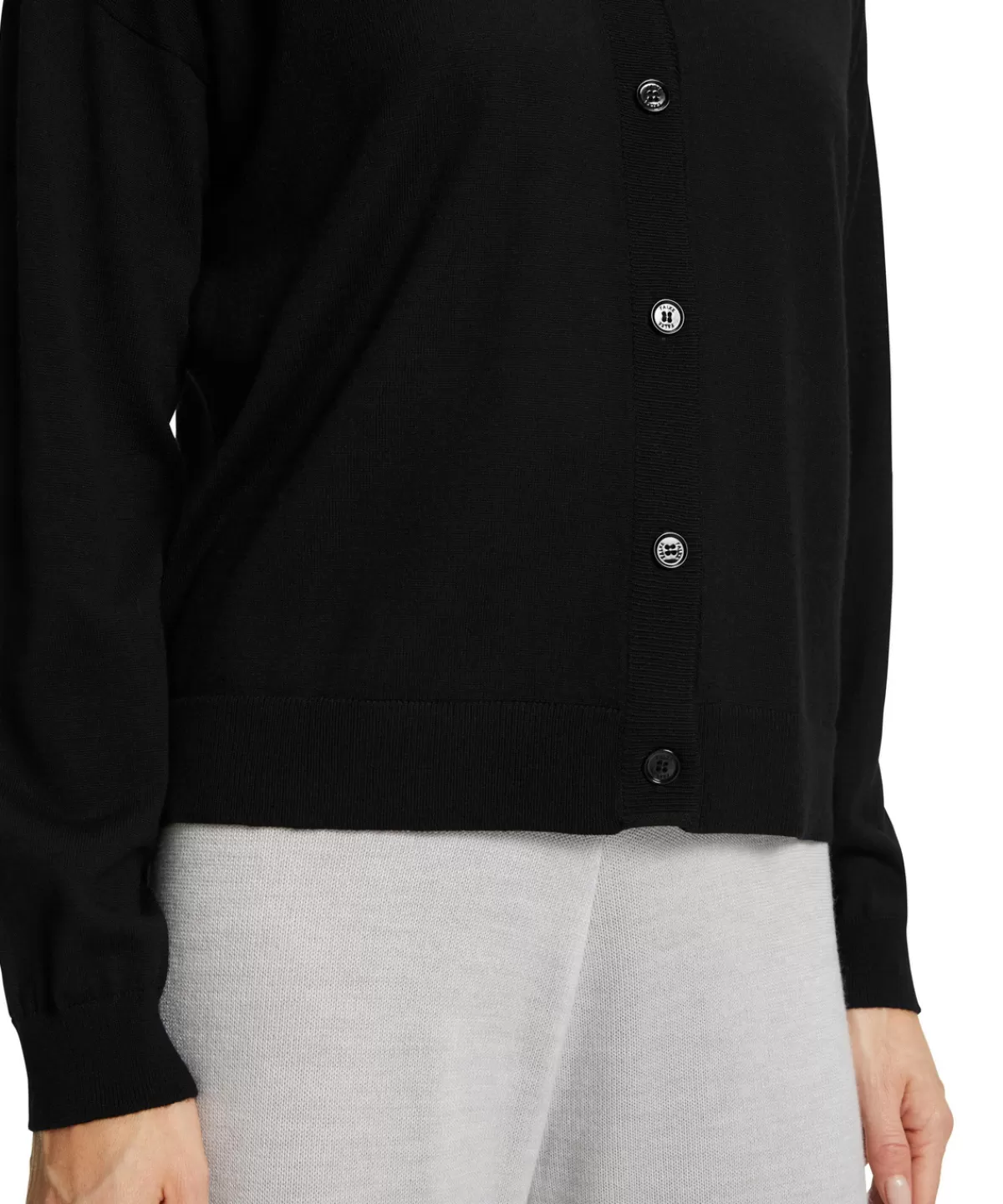 damen_cardigan_rundhals_4-5.webp Damen Cardigan Rundhals^FALKE Outlet